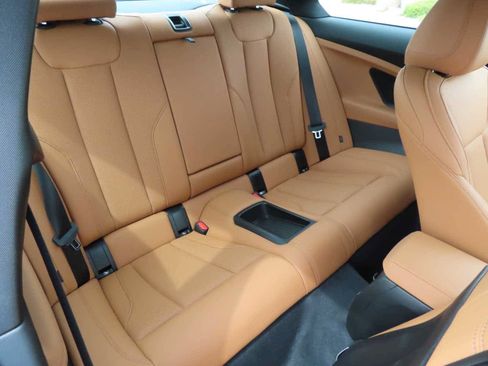 Used 2024 BMW 230i Coupe w/ Premium Package RWD image 15