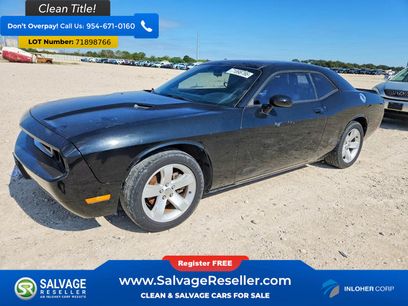 Used 2012 Dodge Challenger SXT