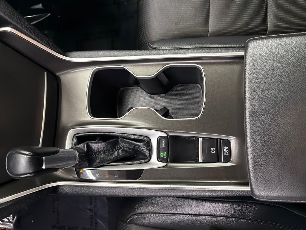 Used 2019 Honda Accord Sport image 29