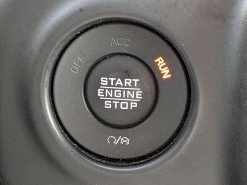 Used 2022 Jeep Wrangler Unlimited Sport w/ Sun And Sound Package AWD/4WD image 29