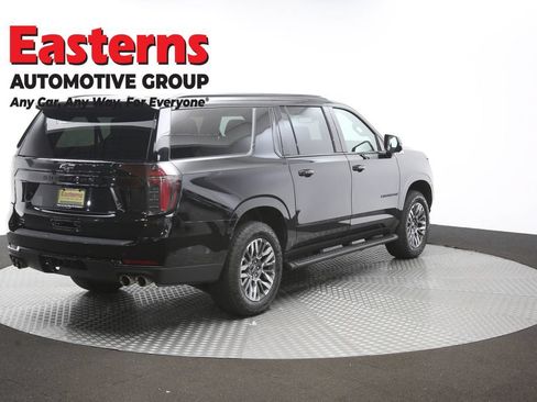 Used 2025 Chevrolet Suburban Z71 AWD/4WD image 45