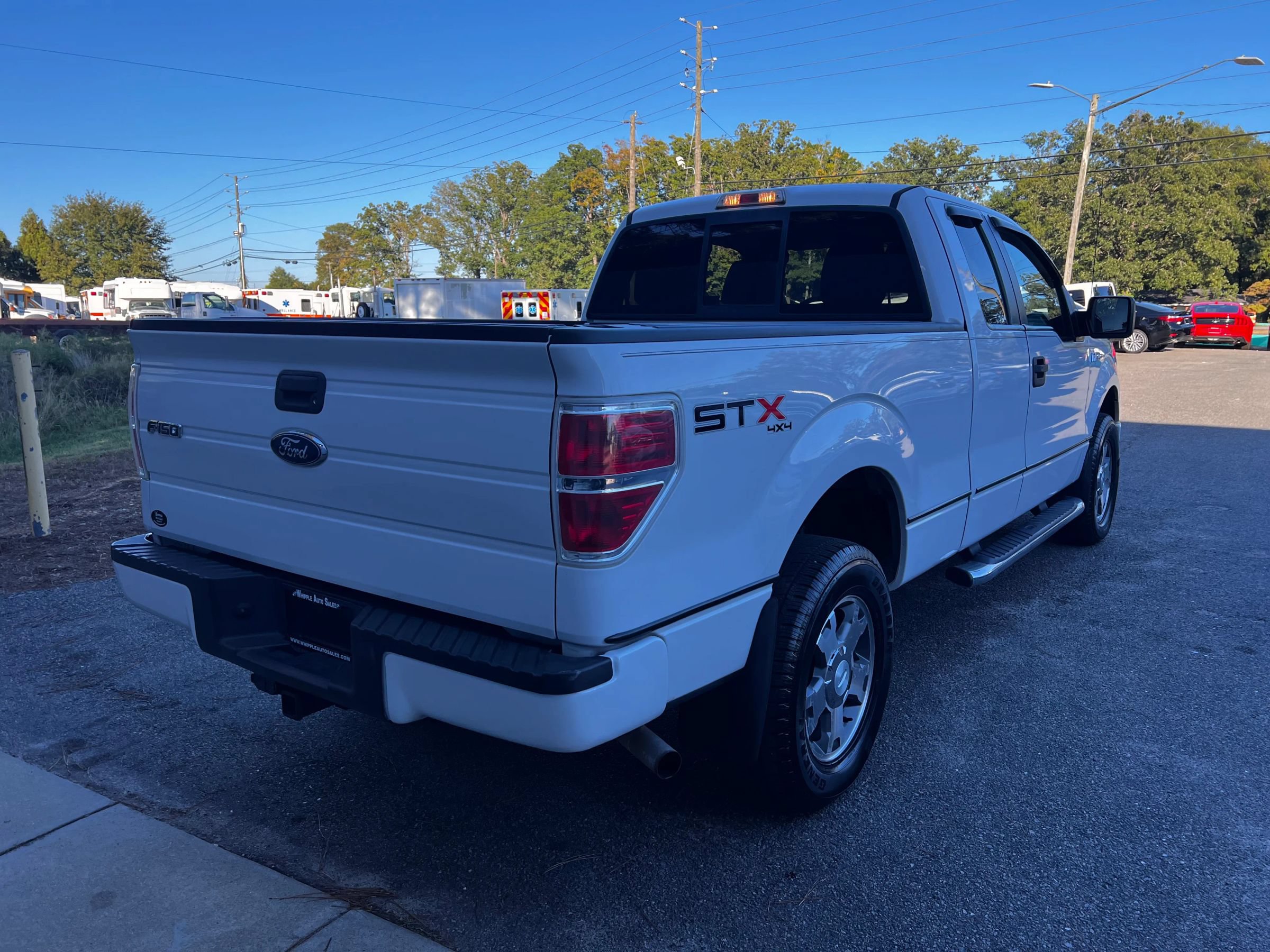 Used 2010 Ford F150 STX AWD/4WD image 5