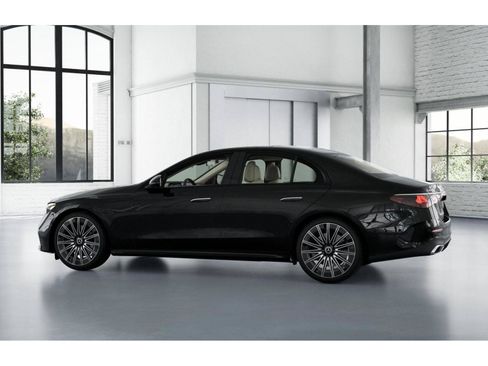 New 2026 Mercedes-Benz E 450 4MATIC Sedan image 32