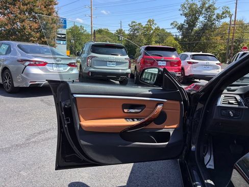 Used 2019 BMW 430i Gran Coupe xDrive AWD/4WD image 26