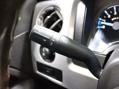 Used 2013 Ford F150 Platinum AWD/4WD image 40