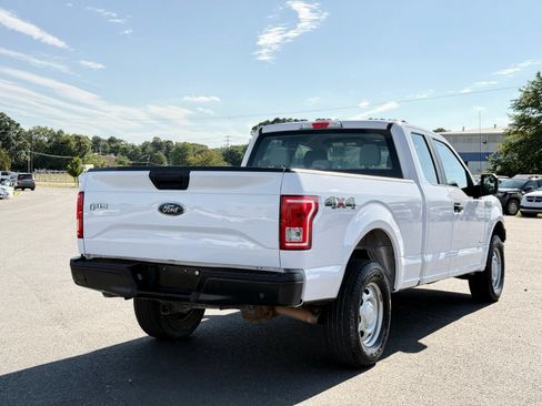Used 2016 Ford F150 XL w/ XL Power Equipment Group AWD/4WD image 10