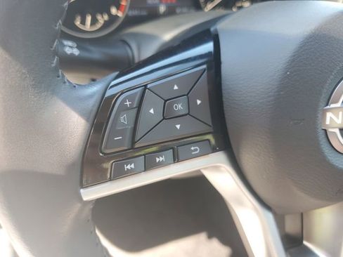Used 2024 Nissan Altima 2.5 SV w/ SV Premium Package FWD image 19