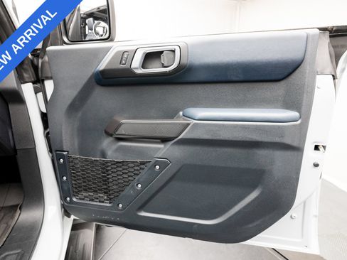 Used 2024 Ford Bronco Outer Banks AWD/4WD image 41