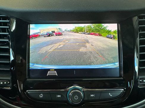 Used 2020 Chevrolet Trax LS FWD image 5