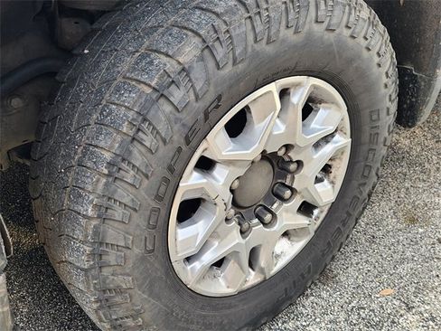 Used 2022 Chevrolet Silverado 3500 W/T w/ WT Convenience Package image 9