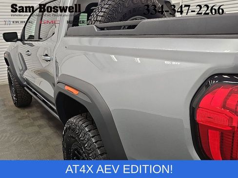 Used 2024 GMC Canyon AT4X w/ AT4X AEV Edition AWD/4WD image 6