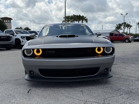Used 2016 Dodge Challenger R/T Scat Pack RWD image 3
