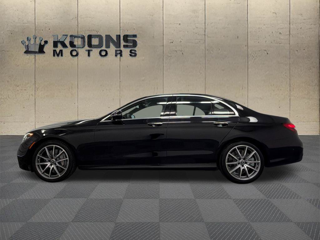 Used 2022 Mercedes-Benz E 450 4MATIC Sedan image 4