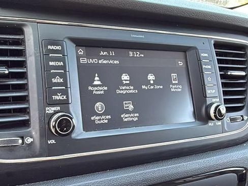 Used 2020 Kia Sedona EX FWD image 35