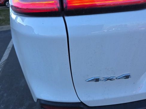 Used 2020 Jeep Cherokee Limited image 8