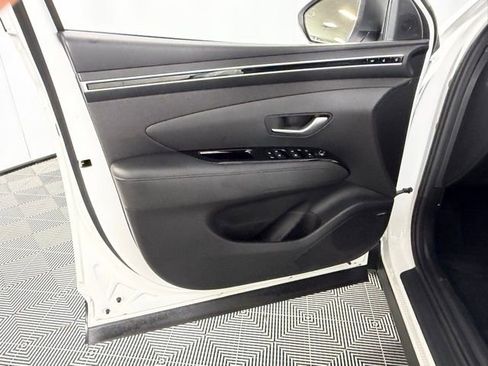 Used 2024 Hyundai Tucson Limited image 25