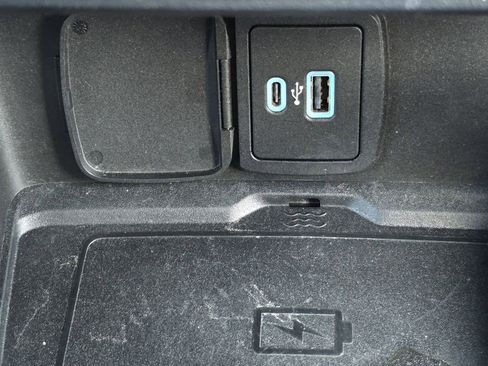 Used 2022 Ford Bronco Raptor AWD/4WD image 9