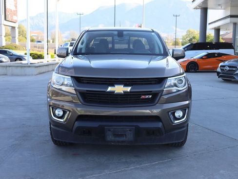 Used 2017 Chevrolet Colorado Z71 AWD/4WD image 9