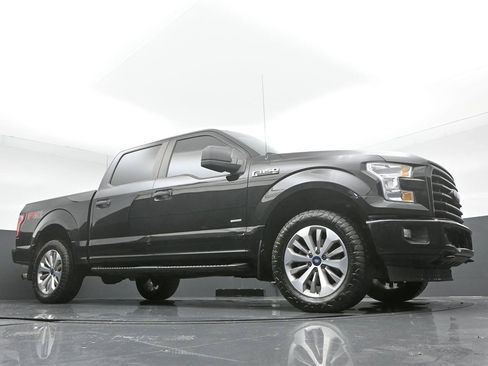 Used 2017 Ford F150 XL w/ Equipment Group 101A Mid AWD/4WD image 31