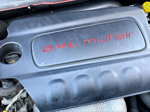 Used 2020 Jeep Renegade Altitude AWD/4WD image 31