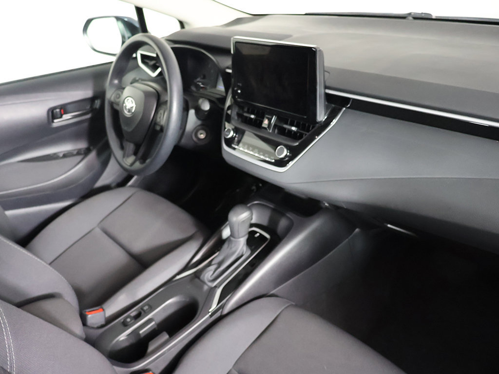 Used 2025 Toyota Corolla LE FWD image 24