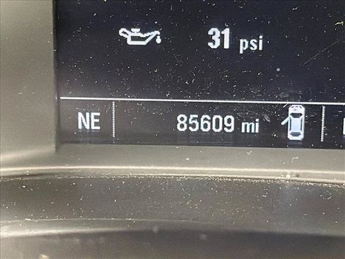 Used 2023 Chevrolet Malibu LT FWD image 27