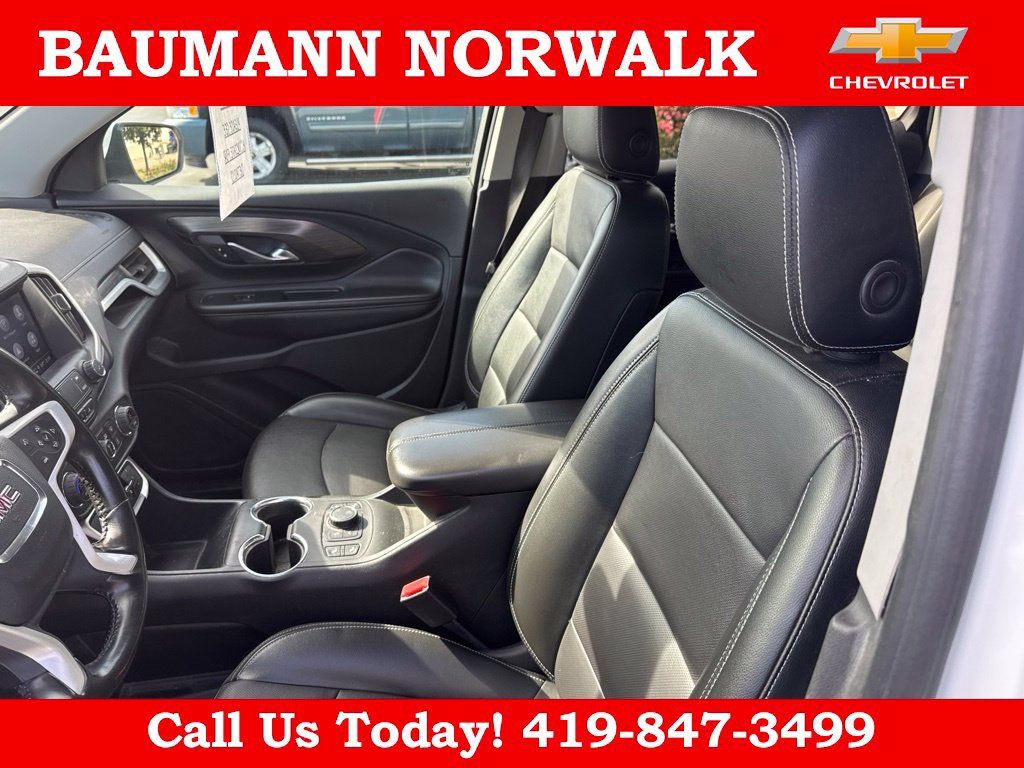 Used 2022 GMC Terrain SLT AWD/4WD image 19
