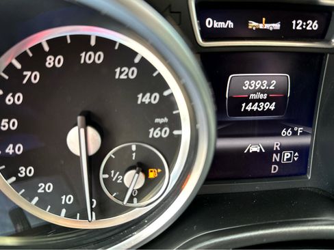 Used 2013 Mercedes-Benz ML 350 4MATIC w/ Premium 1 Pkg image 12