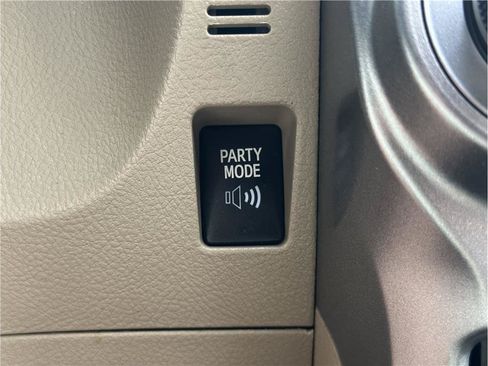 Used 2012 Toyota 4Runner SR5 w/ Convenience Pkg AWD/4WD image 27