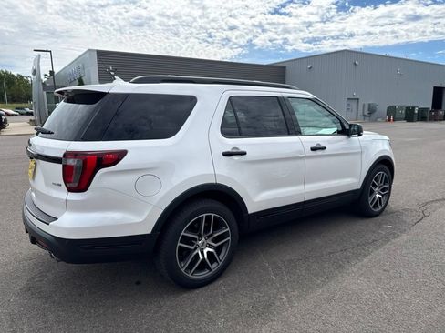 Used 2018 Ford Explorer Sport AWD/4WD image 8