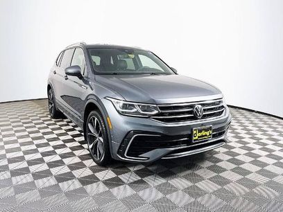 Used 2022 Volkswagen Tiguan SEL R-Line