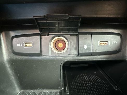 Used 2022 Hyundai Santa Cruz SEL w/ Activity Package image 34