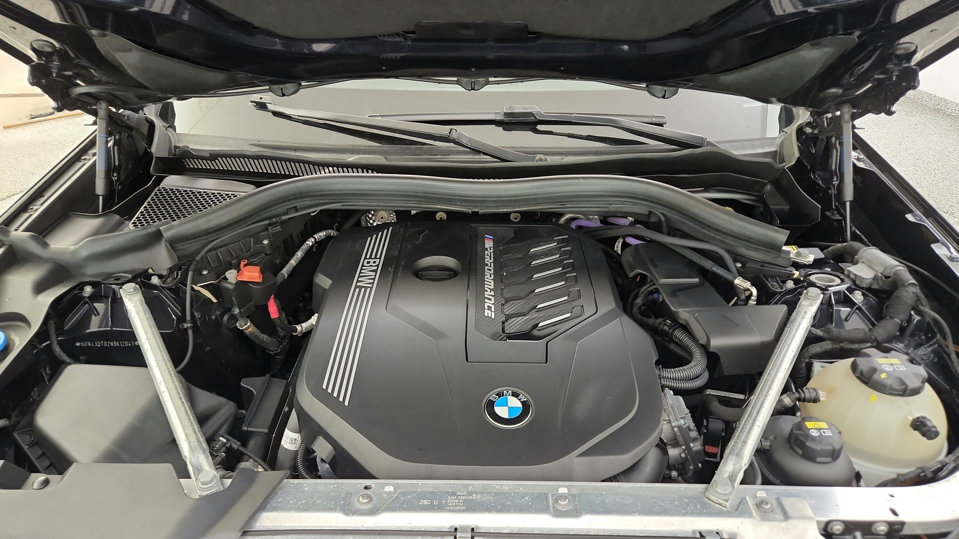 Used 2022 BMW X4 M40i AWD/4WD image 37