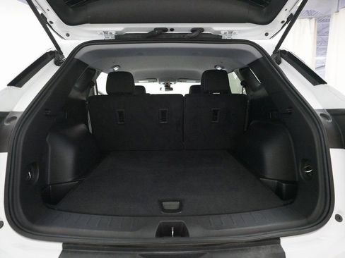 Used 2025 Chevrolet Blazer LT image 10