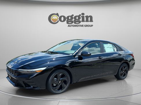 New 2026 Hyundai Elantra SEL Sport Premium FWD image 1