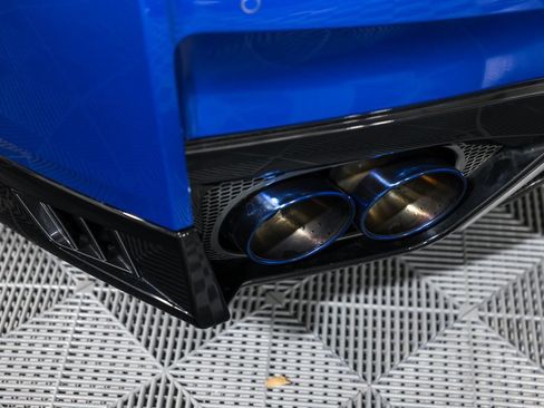 Used 2021 Nissan GT-R Premium image 17