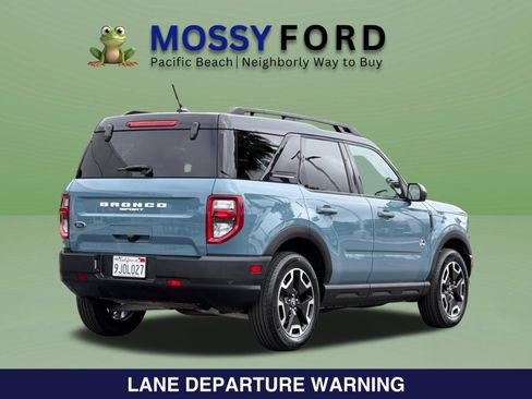 Certified 2023 Ford Bronco Sport Outer Banks w/ Tech Package AWD/4WD image 5