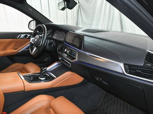 Used 2023 BMW X6 xDrive40i w/ M Sport Package image 63