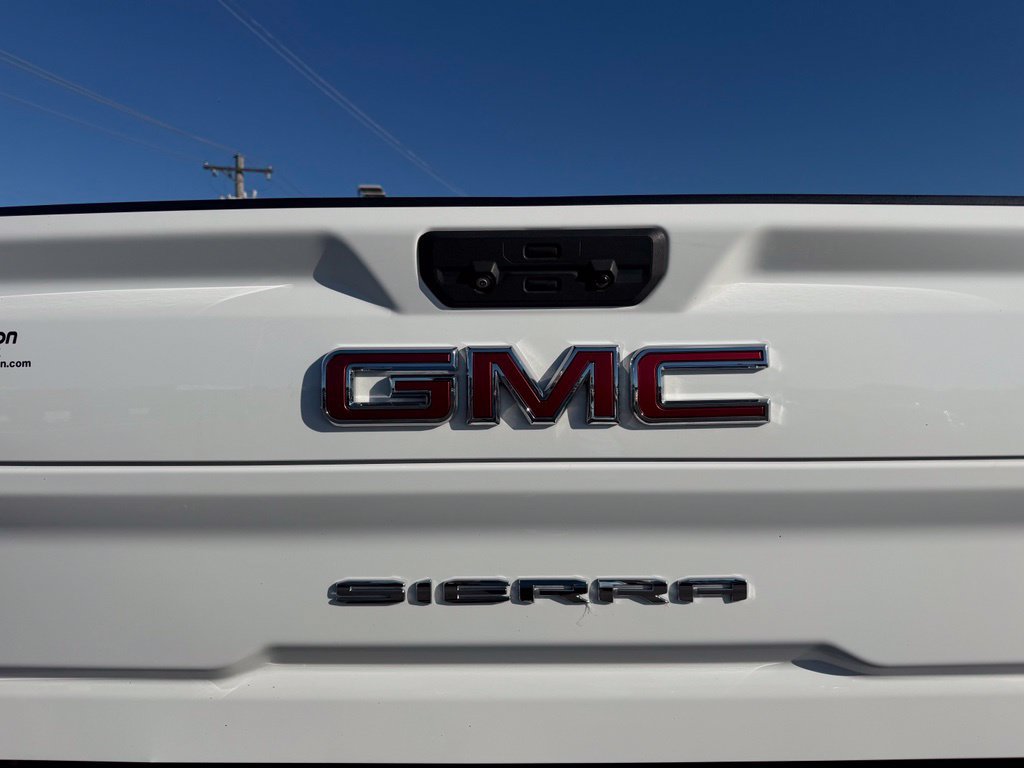 Used 2021 GMC Sierra 2500 SLT w/ X31 Off-Road Package AWD/4WD image 17