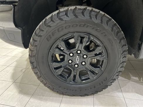 Certified 2022 Chevrolet Silverado 1500 ZR2 AWD/4WD image 30
