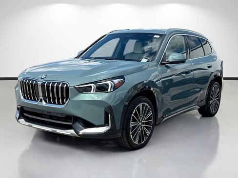 New 2026 BMW X1 xDrive28i w/ Technology Package AWD/4WD image 7