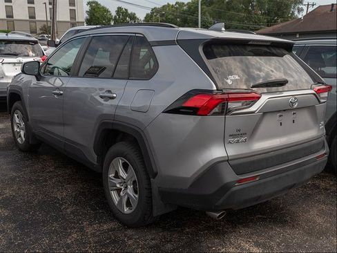 Used 2020 Toyota RAV4 XLE w/ All Weather Liner Package AWD/4WD image 5