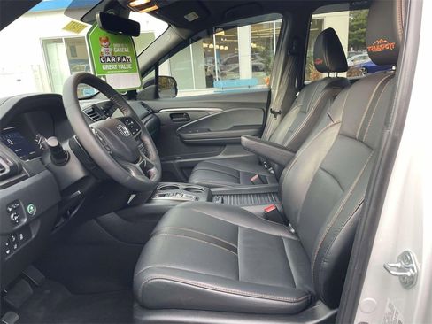 Certified 2022 Honda Passport TrailSport image 14