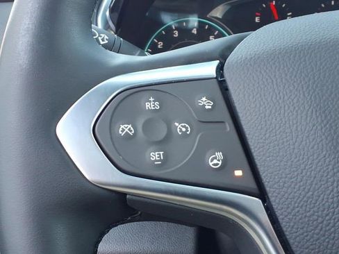 Certified 2023 Chevrolet Traverse RS image 16