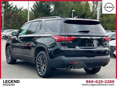 Used 2023 Chevrolet Traverse RS image 7