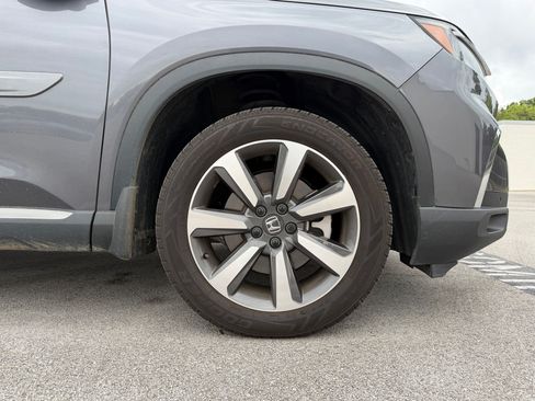 Used 2023 Honda Pilot Elite image 7