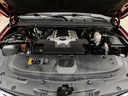 Used 2019 Cadillac Escalade Platinum image 57