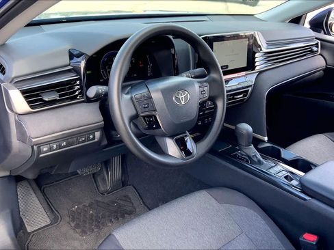 Certified 2026 Toyota Camry LE w/ Convenience Package image 17