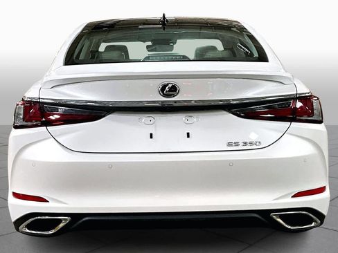Used 2025 Lexus ES 350 Ultra Luxury image 4