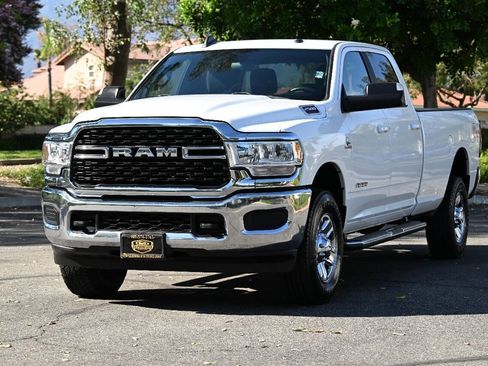 Used 2022 RAM 2500 Big Horn AWD/4WD image 1